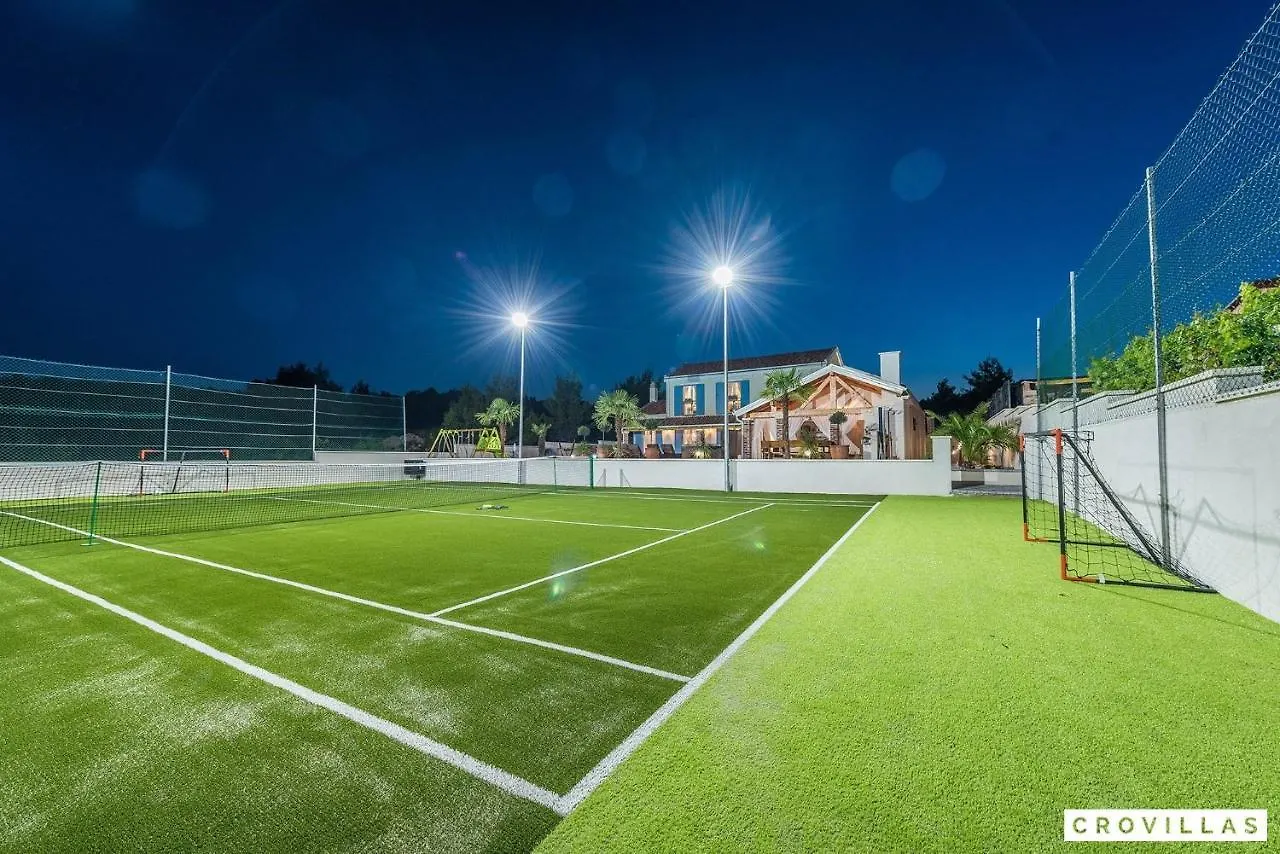 Mek Villa Pridraga